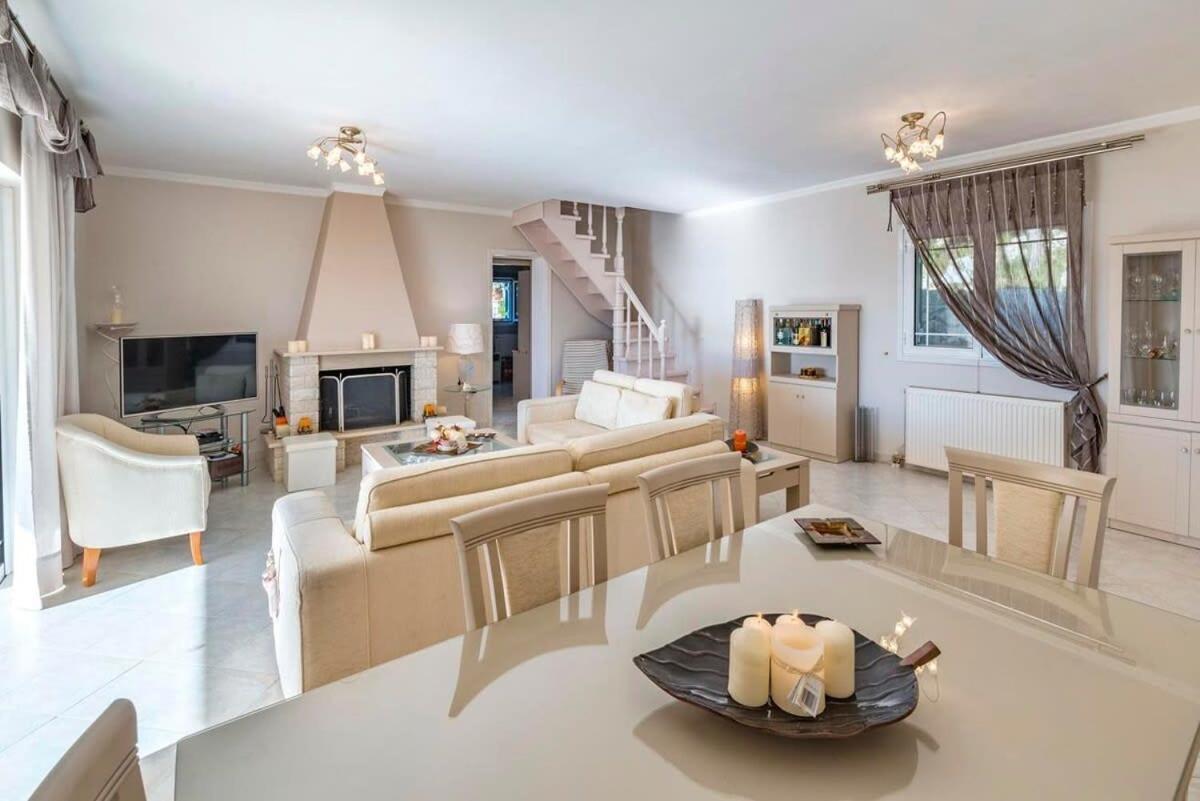 Paxoi Serene Oasis - Mylos Mediterranean Charm Arvanitakeika Exterior foto