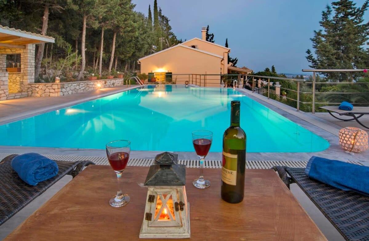 Paxoi Serene Oasis - Mylos Mediterranean Charm Arvanitakeika Exterior foto