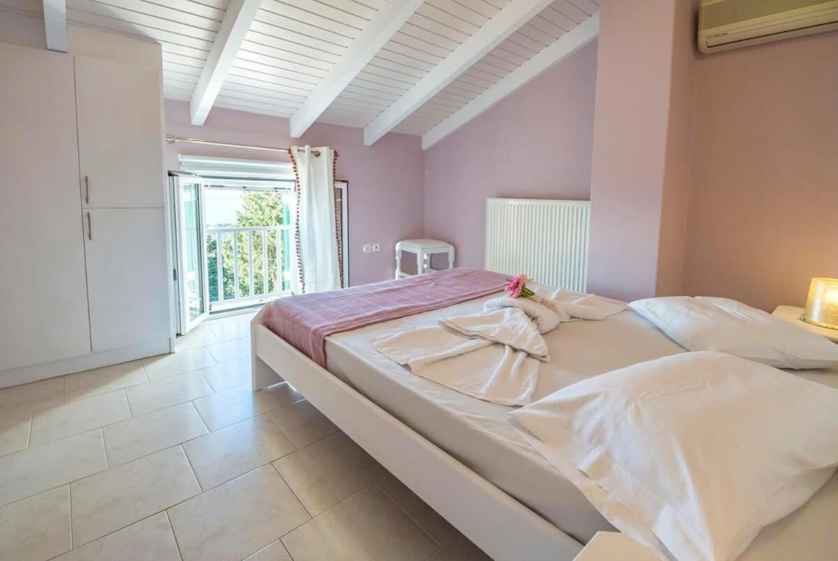 Paxoi Serene Oasis - Mylos Mediterranean Charm Arvanitakeika Exterior foto