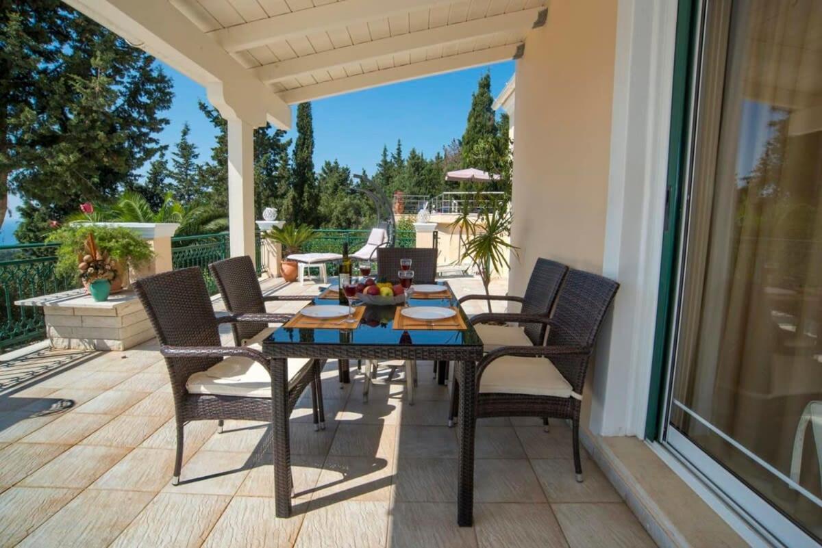 Paxoi Serene Oasis - Mylos Mediterranean Charm Arvanitakeika Exterior foto